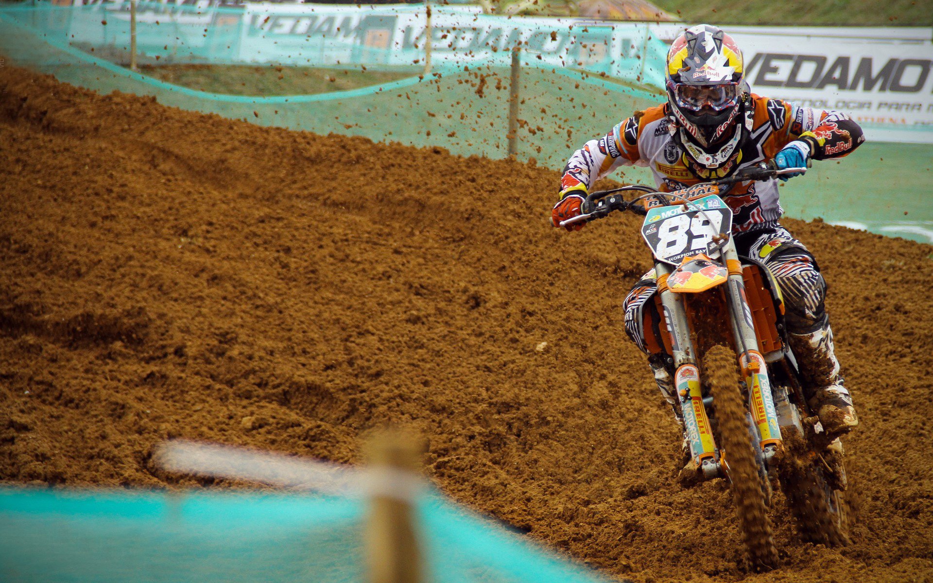 世界杯：全球转播将首次提供“教练视角频道” 重点展示技战术布置