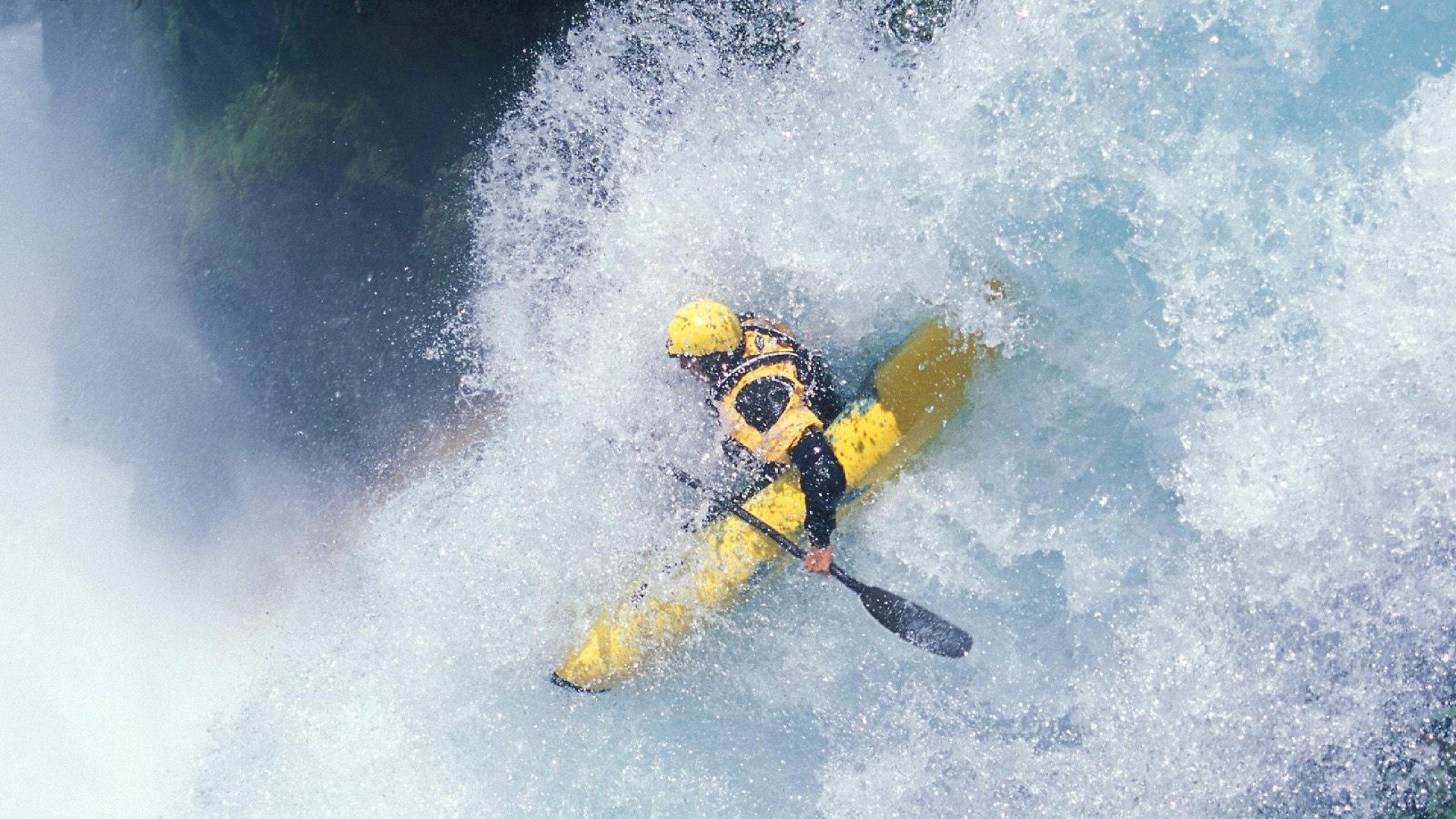 西班牙超级杯 决赛巴萨3比1皇马 逆转重夺西超杯